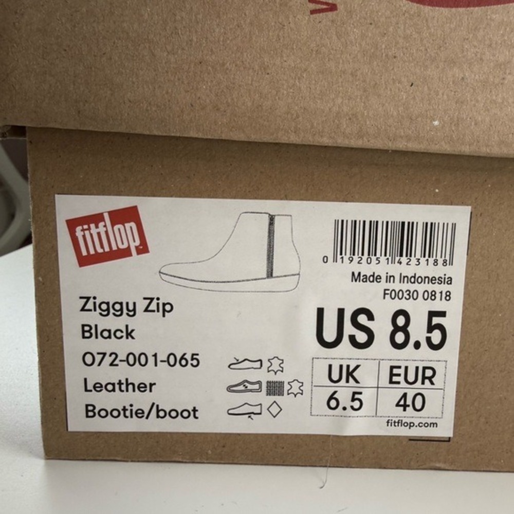 FitFlop‎ Ziggy Black Leather Zip Ankle Bootie 8.5 NIB SupercomFF Ergonomic APMA - Picture 4 of 12